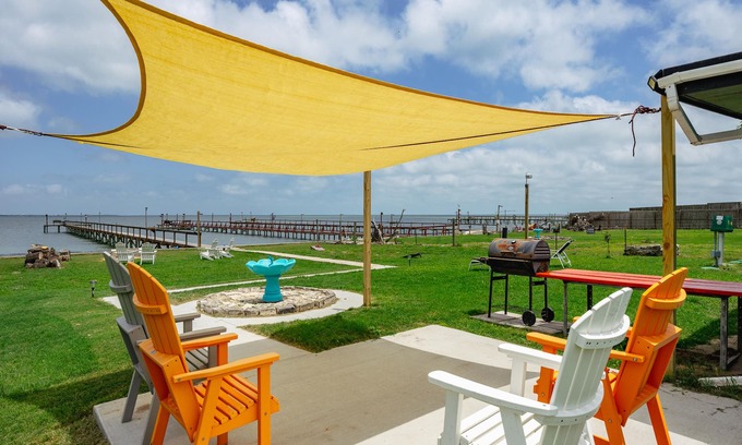 Taft House | Little Cove Resort | Lighted Fishing Pier!