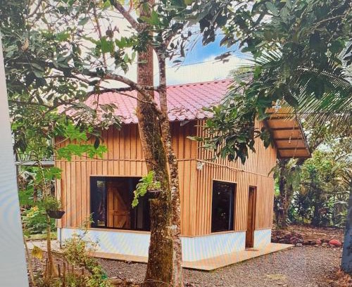 Vieja House | Little Loft Laurel near Arenal and La Fortuna