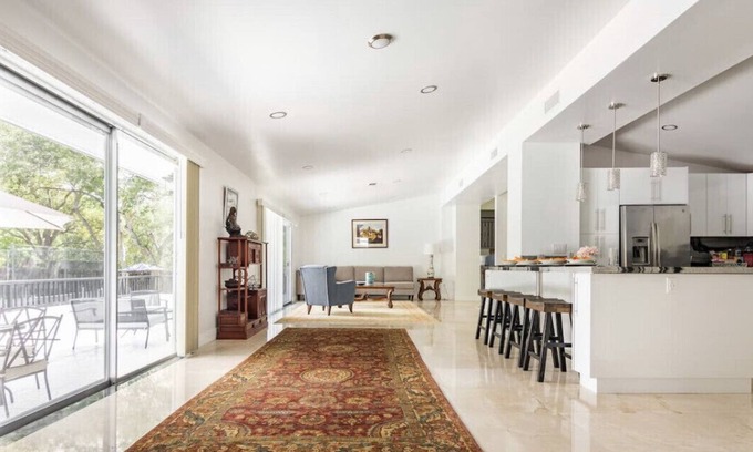 Ludlam House | Little Pinecrest Luxurious 5 bedroom villa with private pool and sport court.