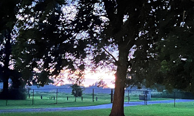 Flora Cottage | Little Riverbank cottage is a unit on the river banks of the Cane River.