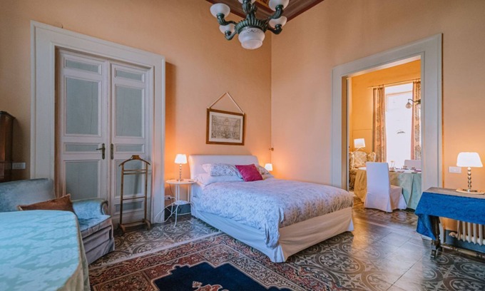 Fermo House | Live in PALAZZO, historic center, 7 km from the sea