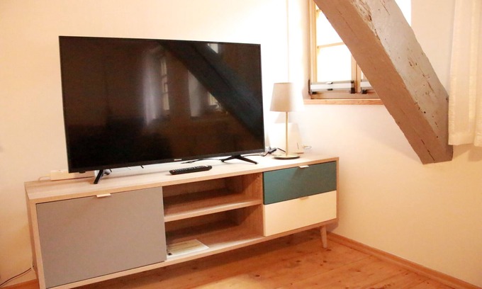 Altstadt Apartment | live individually and modernly in old walls