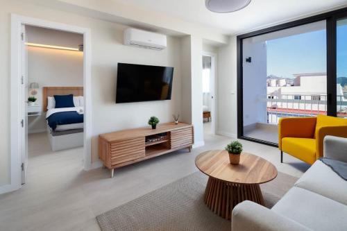 Gamarra Apartment | Live Like a Local Your Comfortable Retreat at Pas