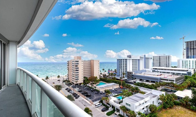 Barrier Island Condo | Live the W Life:The Ocean Awaits
