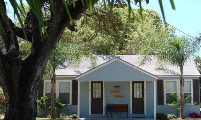 Fulton Cottage | Living On Island Time #5 - Cozy Coastal Cottages With A Whole Lot Of Charm!