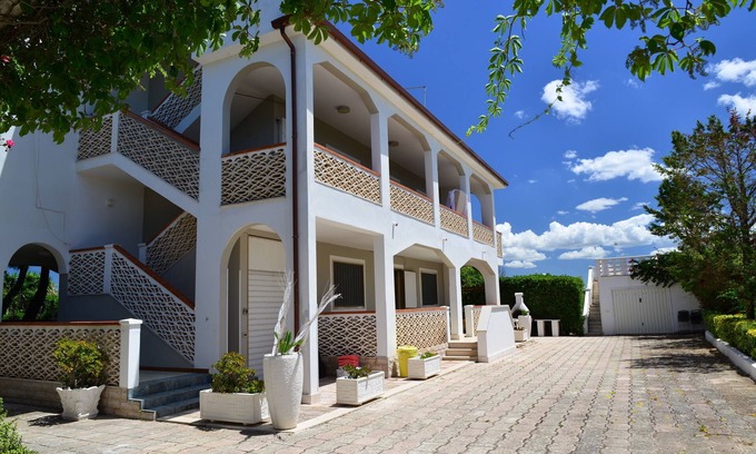 Taranto Villa | Lizzano: House/Villa - Taranto