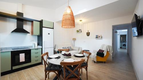 Sant Jaume d'Enveja House | Lo Montsia