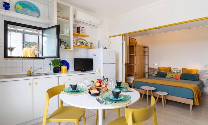 Capitolo Apartment | Lo Scorcio Sul Mare by BarbarHouse