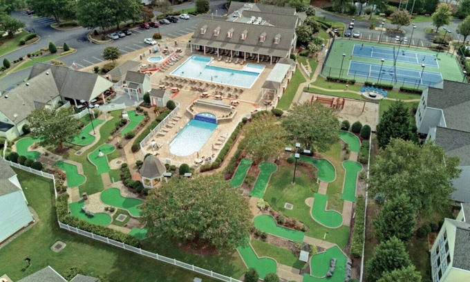 Williamsburg Resort | LOCAL HOST! Family Friendly Wyndham Kingsgate. Free Game Room, Pools + Mini Golf