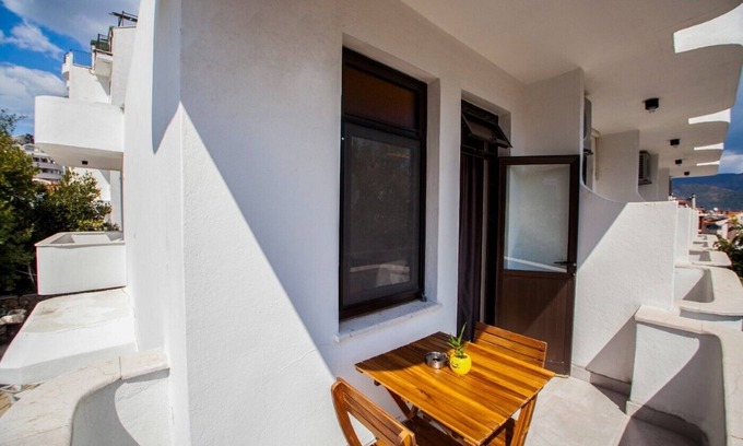 Marmaris City Center Apartment | located central 10 mın. to the see - you can find anything in 500m