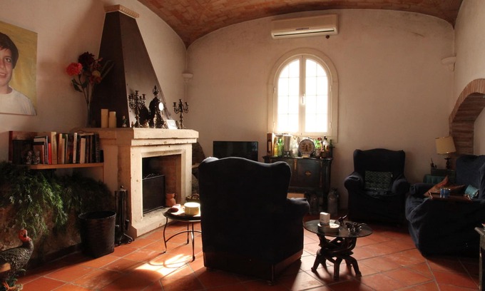 Montemor-o-Novo House | Located in a vast property. We are wine makers