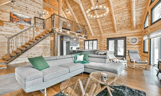 Saint Donat House | Location de chalet unique"nn