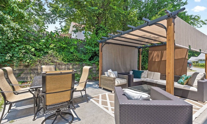 North Chattanooga House | Location! Hot Tub, Pet Friendly, Downtown Living