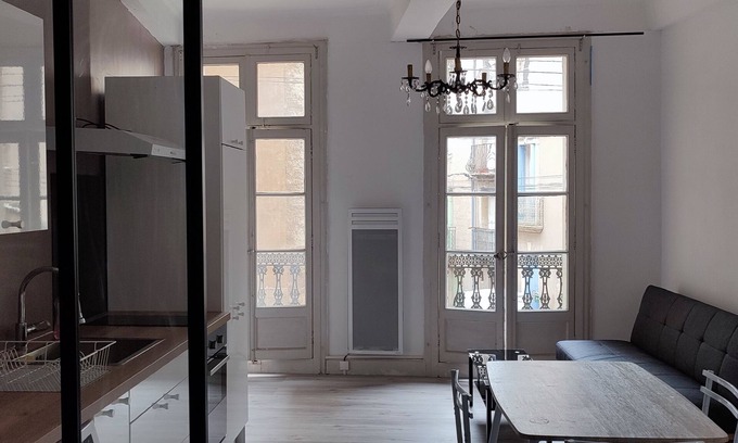 Pezenas Apartment | Location Saisonnière