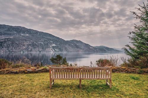 Loch Ness House | Loch Ness Mansion