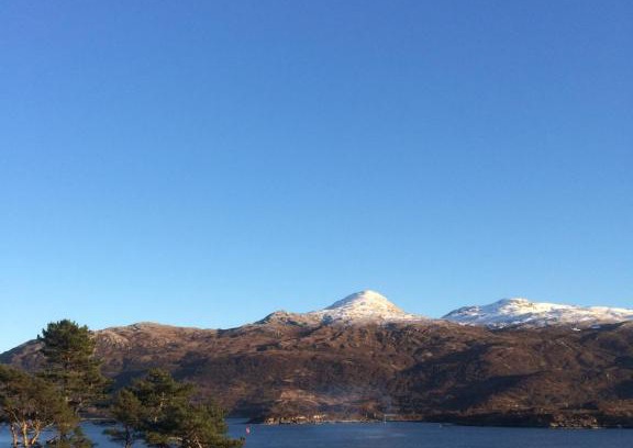 Nostie House | Lochalsh View en suite Kyle near Skye