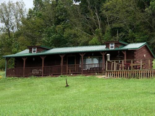 Chandlersville House | Lodge 65AC Zanesville Muskingum AEP WIFI CELL SVC