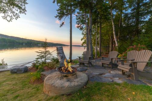 Greenville Junction House | Lodge at Moosehead Lake
