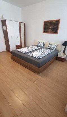 Simmering Apartment | Loevly 1BR Apt in the Heart of Vienna