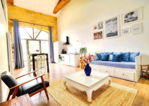 Marcy House | Loft au cœur des vignes dans un ancien Chai