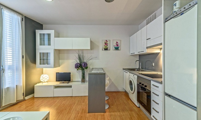 Badalona Apartment | Loft in Central Badalona