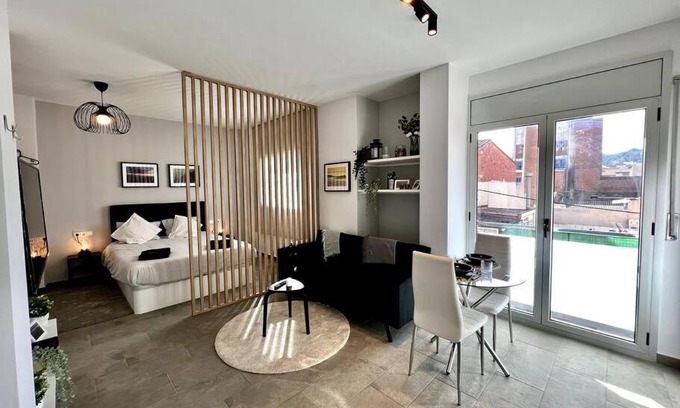 Terrassa Apartment | Loft moderno en buena ubicación