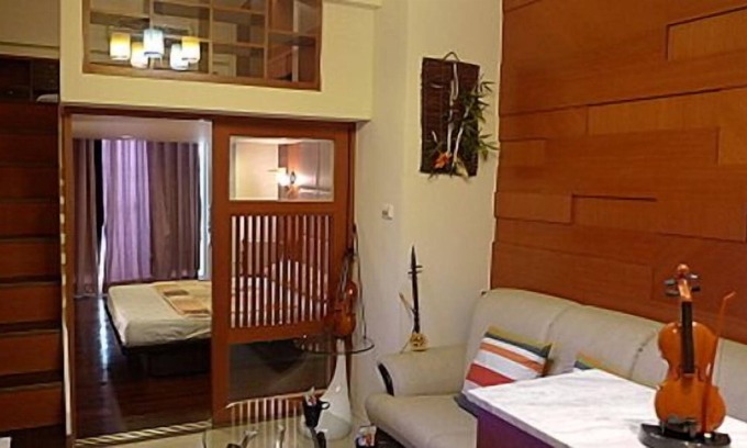 Sinsing District Apartment | Loft Style Apt B Sleeps 12 in Kaohsiung, Taiwan 12人家庭樓中樓組B