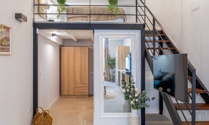 Aiora Apartment | Loft Valencia neighborhood Ayora - RM 5A