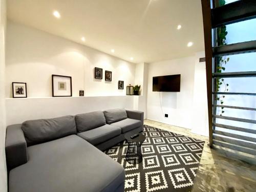 Salt River Apartment | Loft with Rooftop in Woodstock