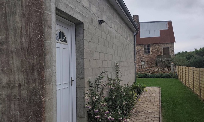 Bricquebec-en-Cotentin Apartment | Loft with small kitchen. Suitable for students or people on the move