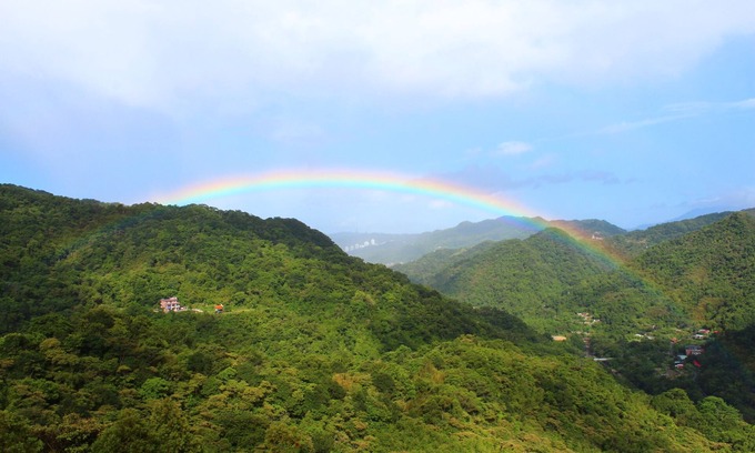 Shiding District Bed & Breakfast | LOFT17 Resorts