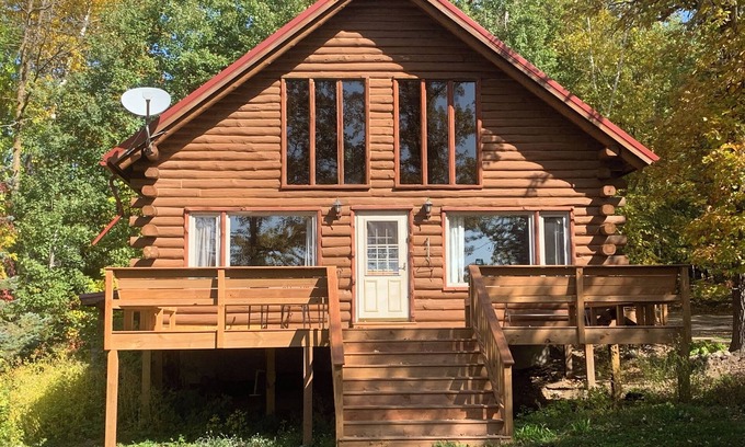 Park Rapids House | Log Cabin - Ice Fish on Long Lake