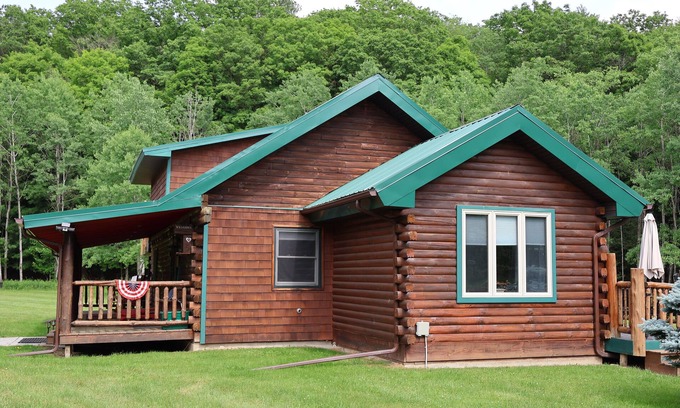 Prattsburgh House | Log Cabin Living in this rustic yet refined home with ample space and privacy!