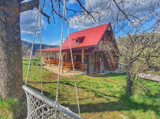 Zlatibor House | Log cabin Uvac (Vikendica Saponjic)