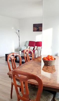 Epinay-sur-Seine Apartment | Logement au bord de la Seine, proche de Paris