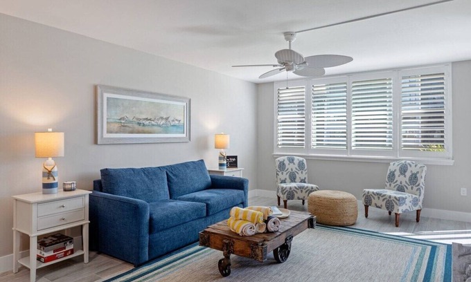 Sanibel Condo | Loggerhead 261- Gorgeous Two Bedroom Condo with Fantastic Amenities