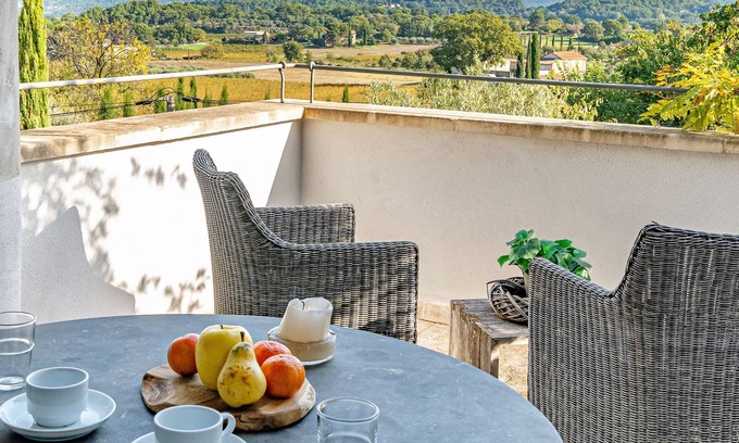 Oppede Condo | Loggia 9 Pin | Résidence Les Petitons