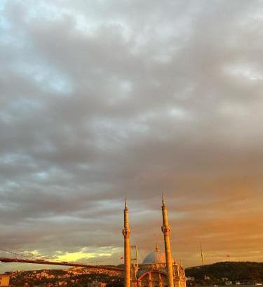 Ortakoy Hotel | Lokka Hotel Ortakoy