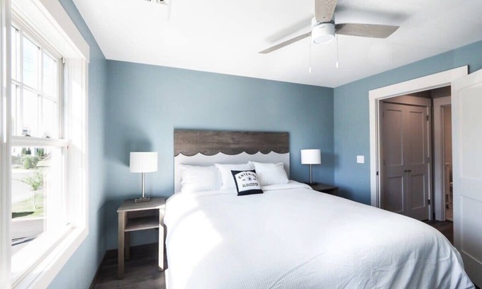 Gloucester Apartment | Long Beach Suites: Ocean Views, Book 2025 Already!