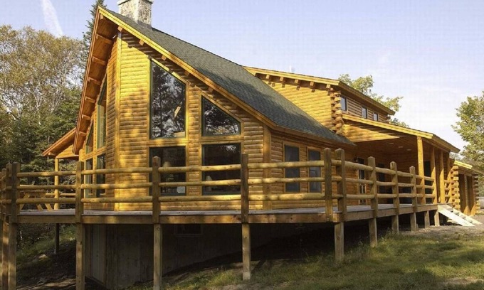 Rockwood Cabin | Loon's Nest Log Cabin/Waterfront. Pontoon boat available for rent