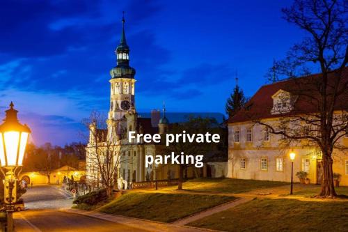 Hradcany Hotel | Loreta Hotel