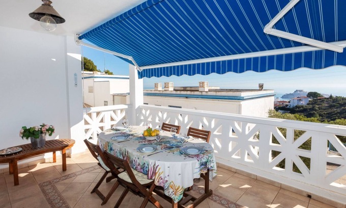 Peniscola Apartment | Los balcones by Interhome