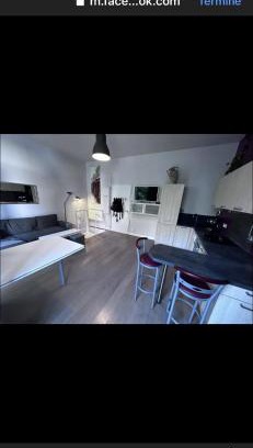 Centre Ville Apartment | Loue chambre indépendante