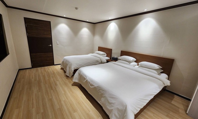 Icheon Hotel | Loungeseoul