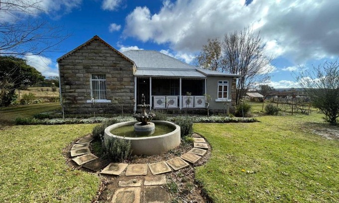 Paul Roux Bed & Breakfast | Love Story