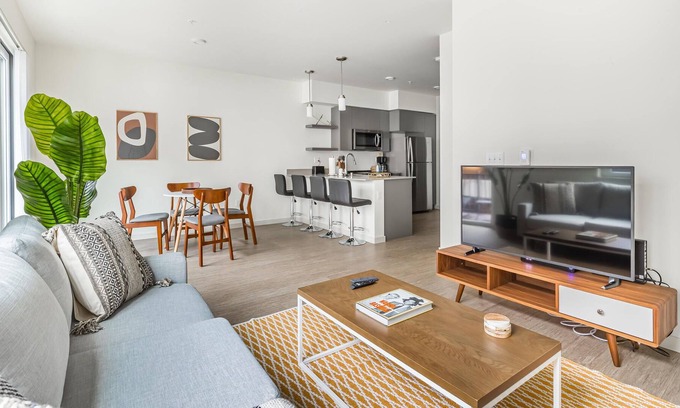 Redmond Apartment | Lovely 1BR in Redmond, Near Parks + Pet-Friendly