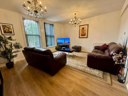 Arnold Apartment | Lovely 2 bed Apartment, Arnold Town centre.