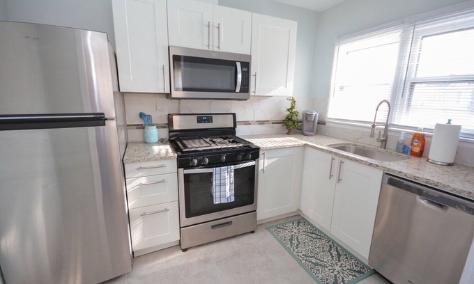 Rochester Apartment | Lovely 2 bedroom apartment near St Mary's Hospital