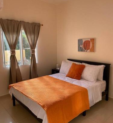 Oyster Pond Apartment | Lovely 2 Bedroom Apartment in Quiet Neighborhood!