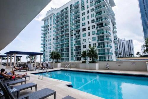 Brickell House | Lovely 2BR in the Heart of Brickell Free Parking